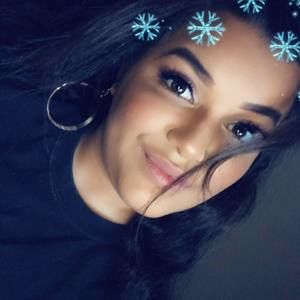 Meet your Posher, Zhara